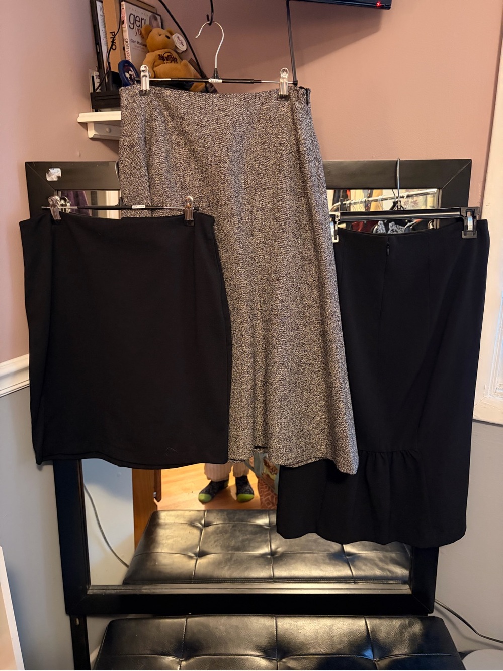 New York & Company Talbots 3 Black and Gray Midi & Pencil Skirts size 8